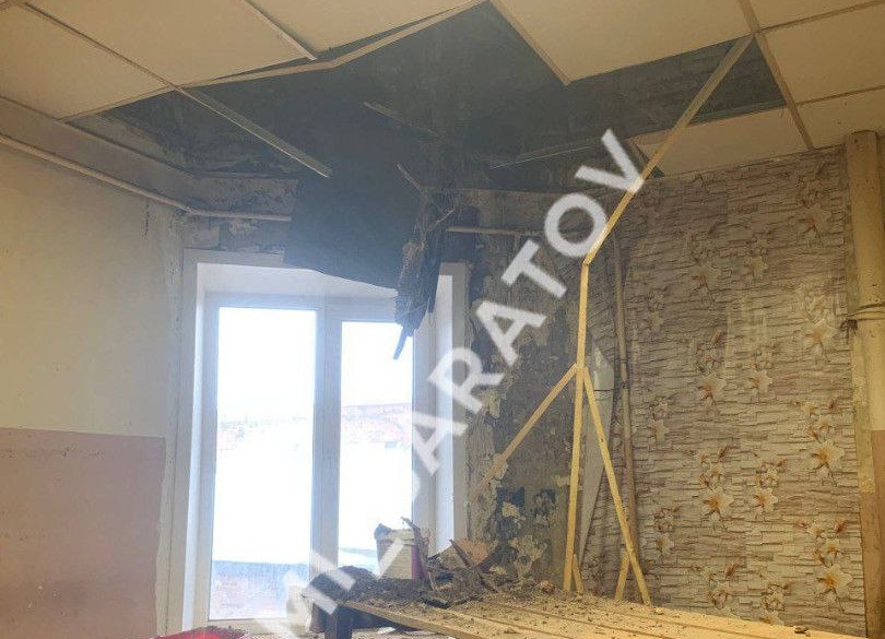 Потолок обвалился в доме-памятнике Саратова, где жил физик Яблочков